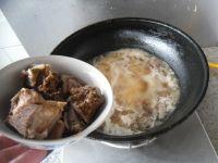 牛肉炖柿子的做法步骤7