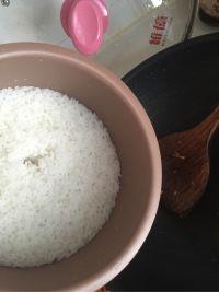 梅菜扣肉炒饭的做法步骤7