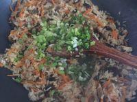 梅菜扣肉炒饭的做法步骤10